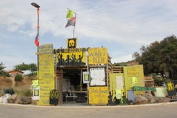 Les trois cabanes du Bassin de Thau